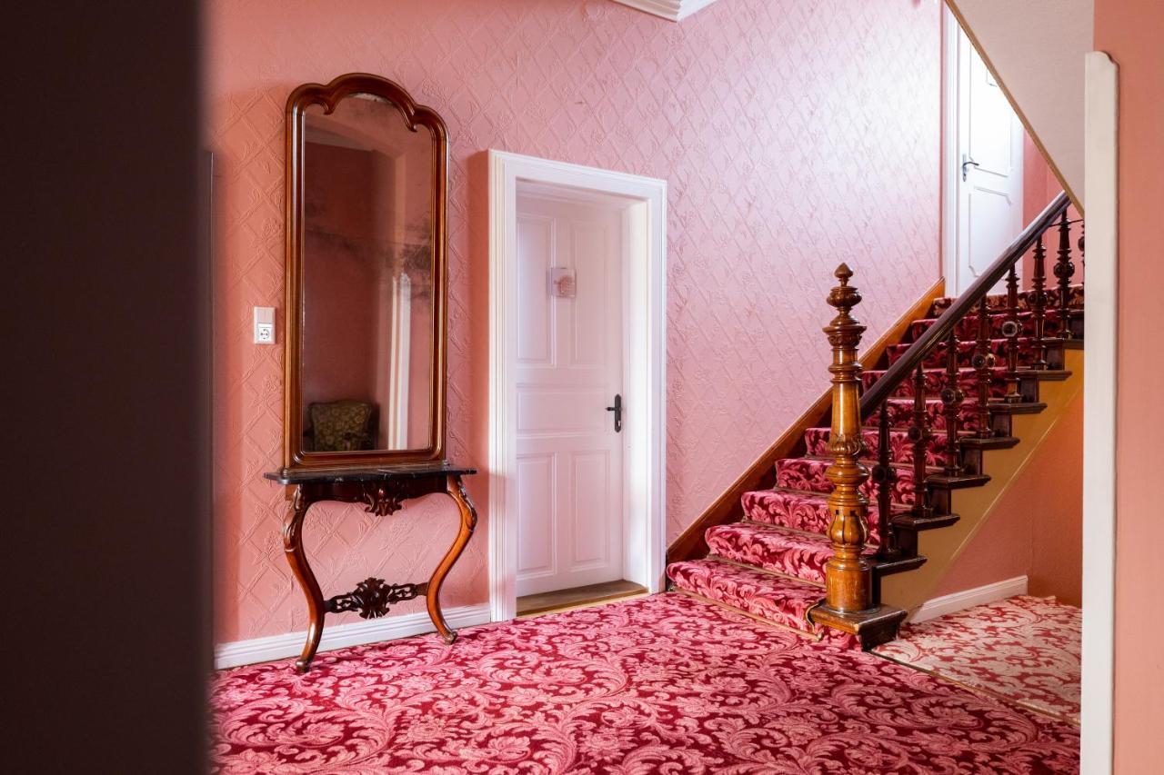 Maritas Logierhaus Hotel เวสเทอร์แลนด์ ภายนอก รูปภาพ